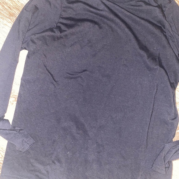 Gildan long sleeve - Picture 2 of 3